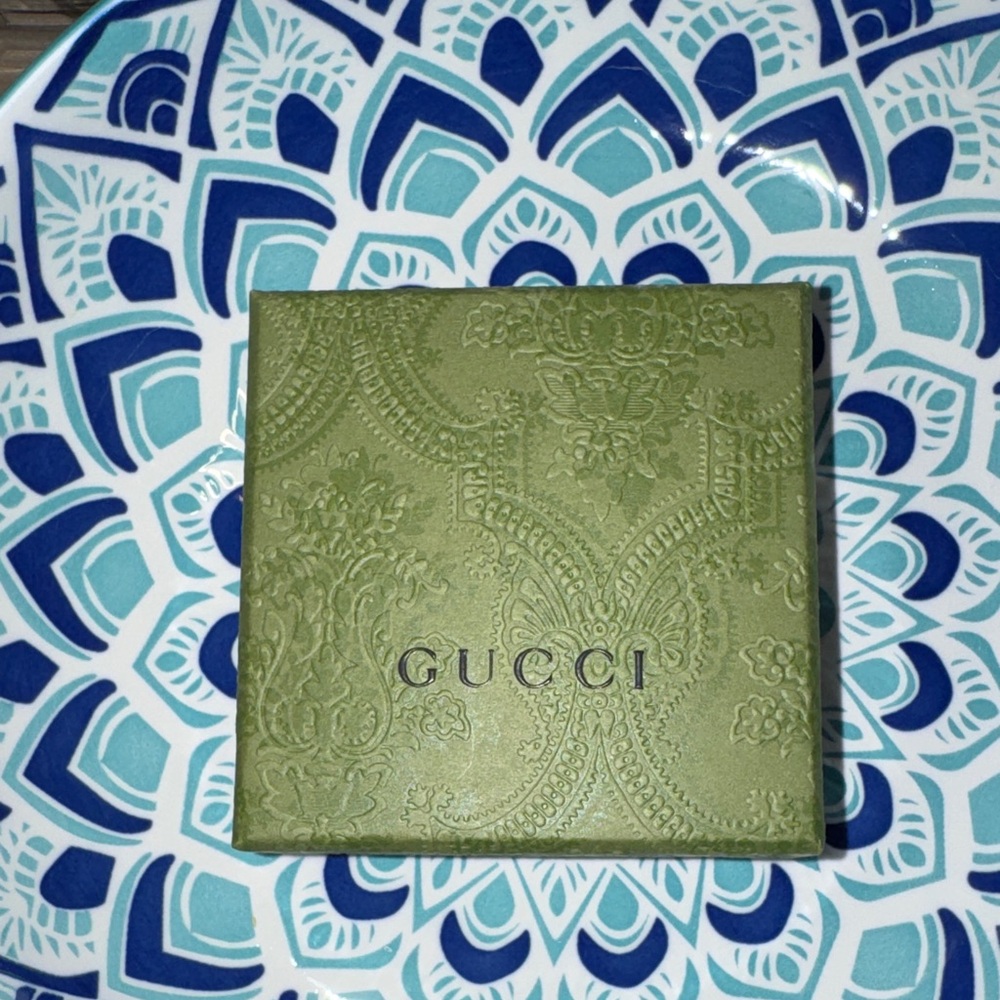 Gucci Olive Embossed Box